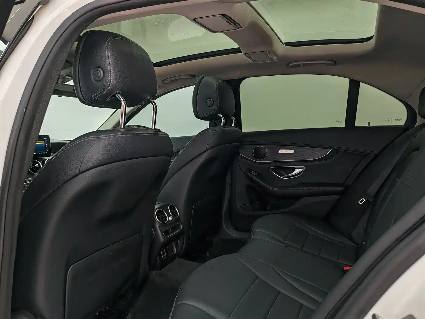 Mercedes-Benz C-Class 2020 C 260 L Sport фото 16