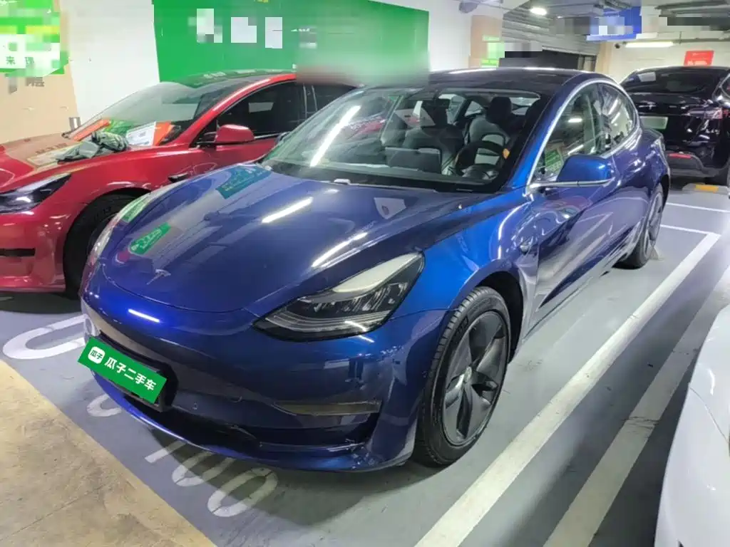 Tesla Model 3 2020