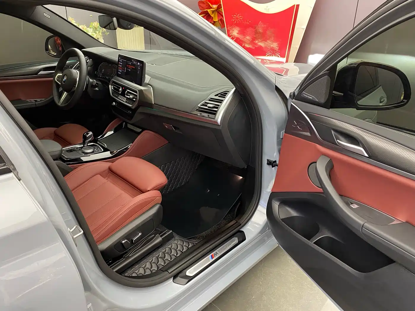 BMW X4 2022 xDrive 30i M Sport Blackout Package фото 6