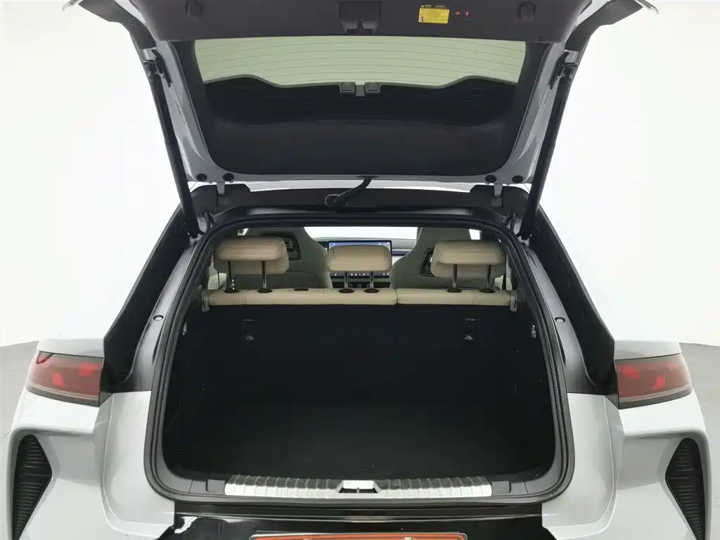 BYD Song L EV 2024 Model 662km Excellence фото 16