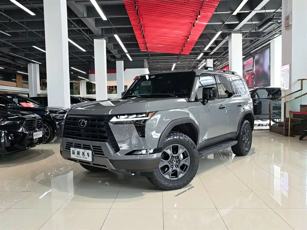 Lexus GX 2024 OVERTRAIL Summit Edition