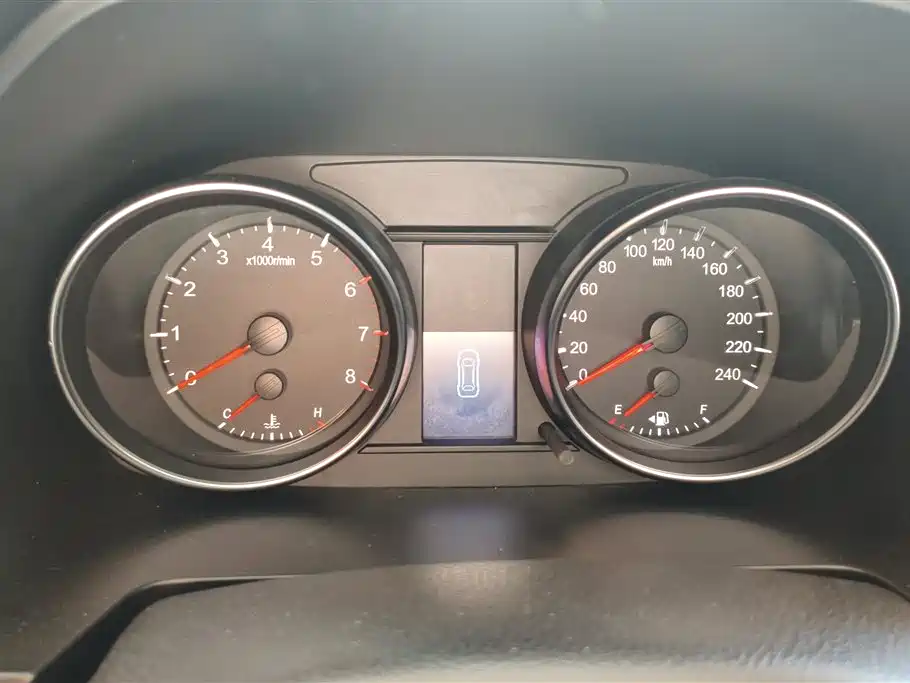 Haval M6 2021 PLUS 1.5T DCT Luxury Smart Connect фото 14