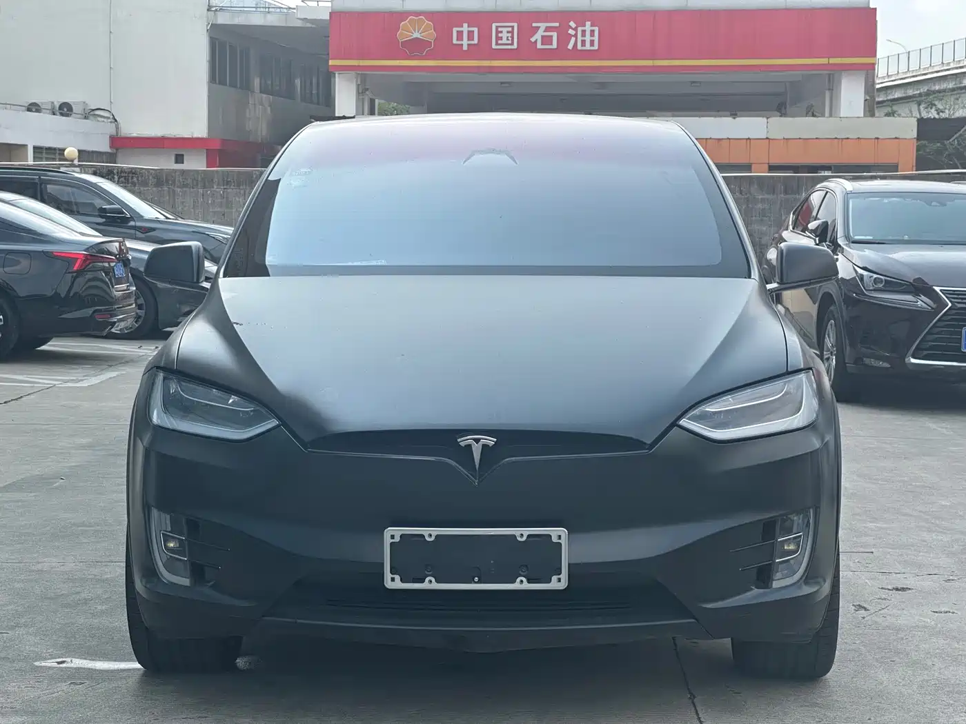 TESLA MODEL X