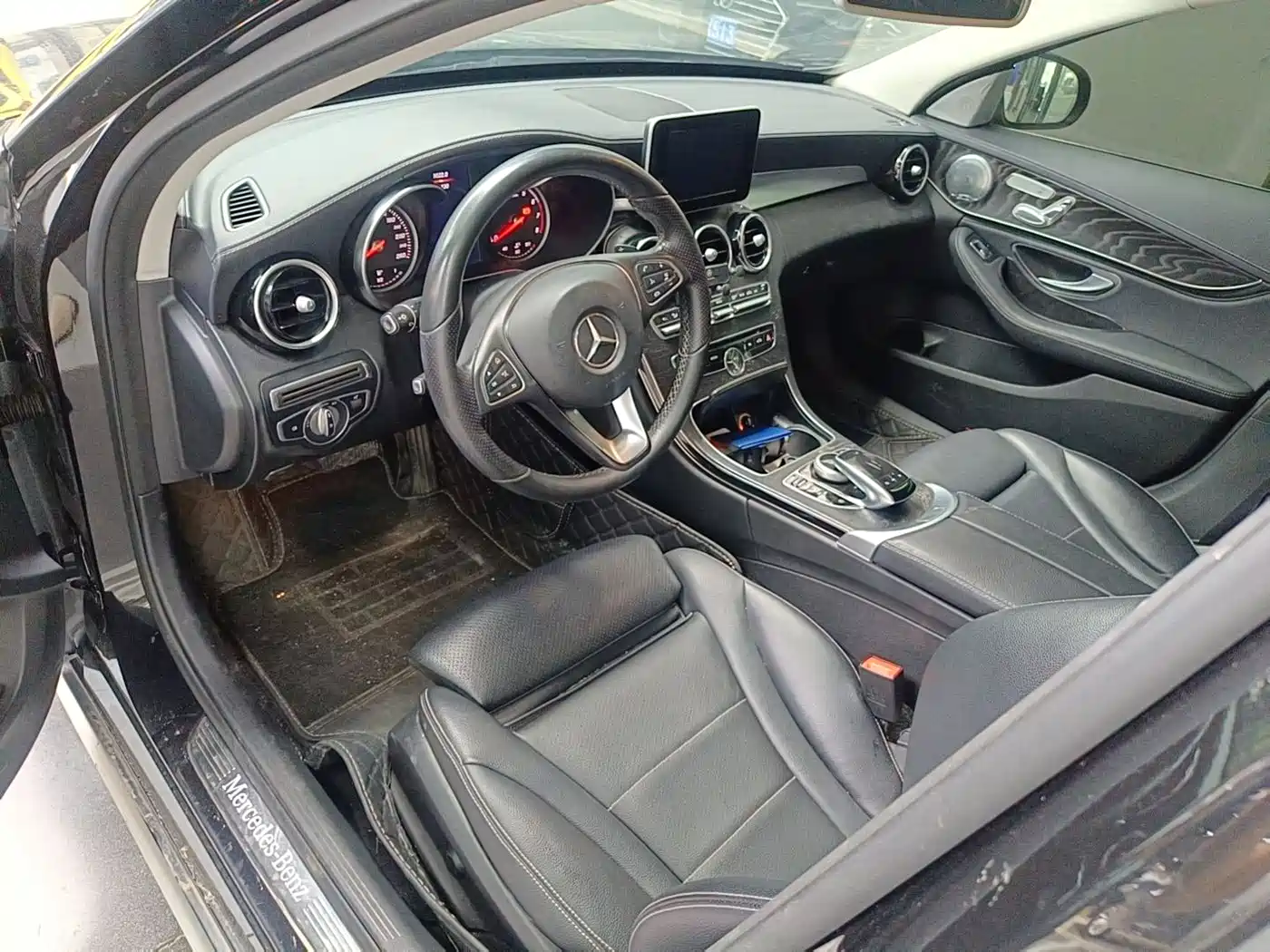 Mercedes-Benz C-Class 2018 C 200 L Sport Edition фото 6