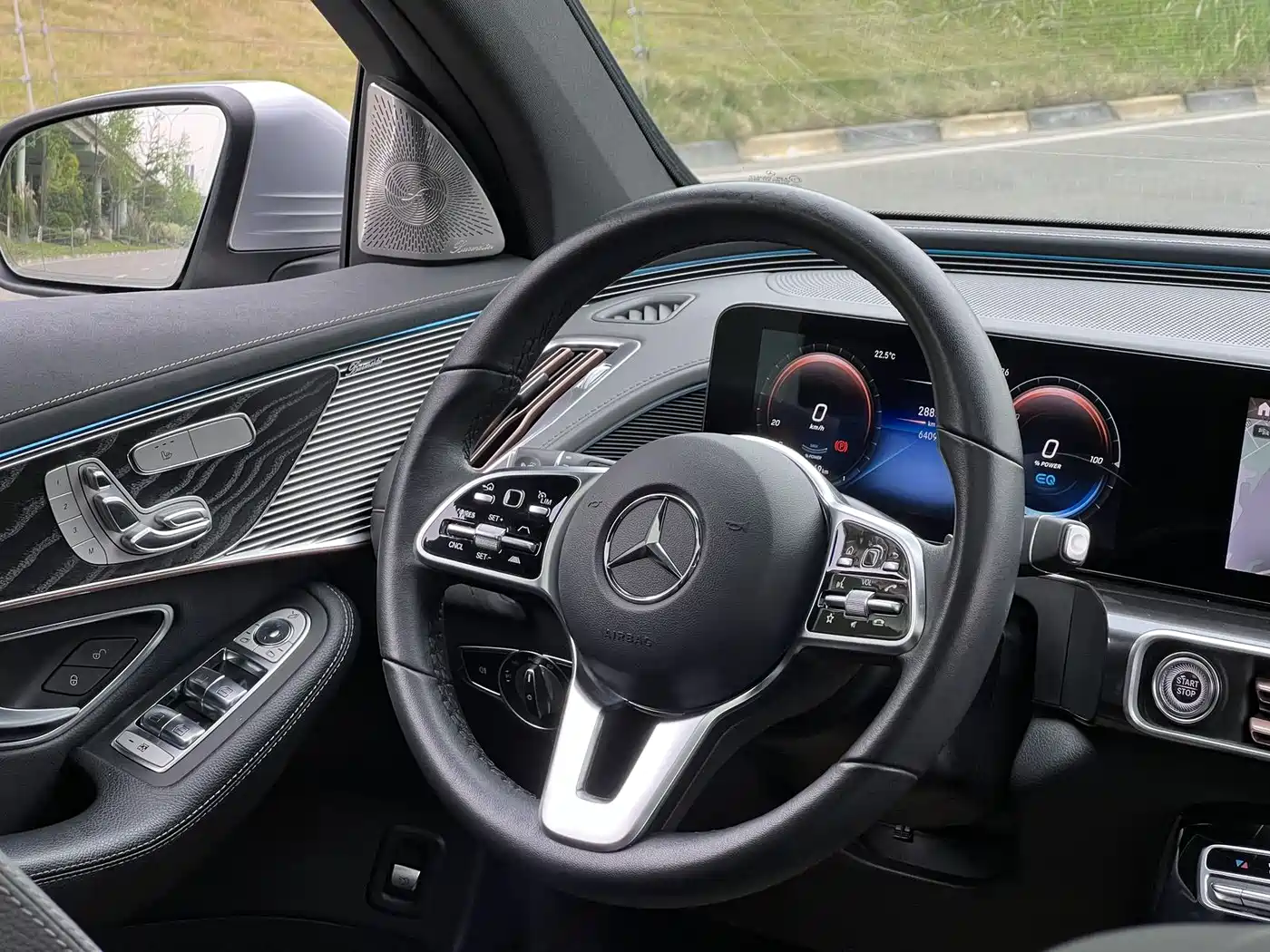 Mercedes-Benz EQC 2021 EQC 400 4MATIC фото 6