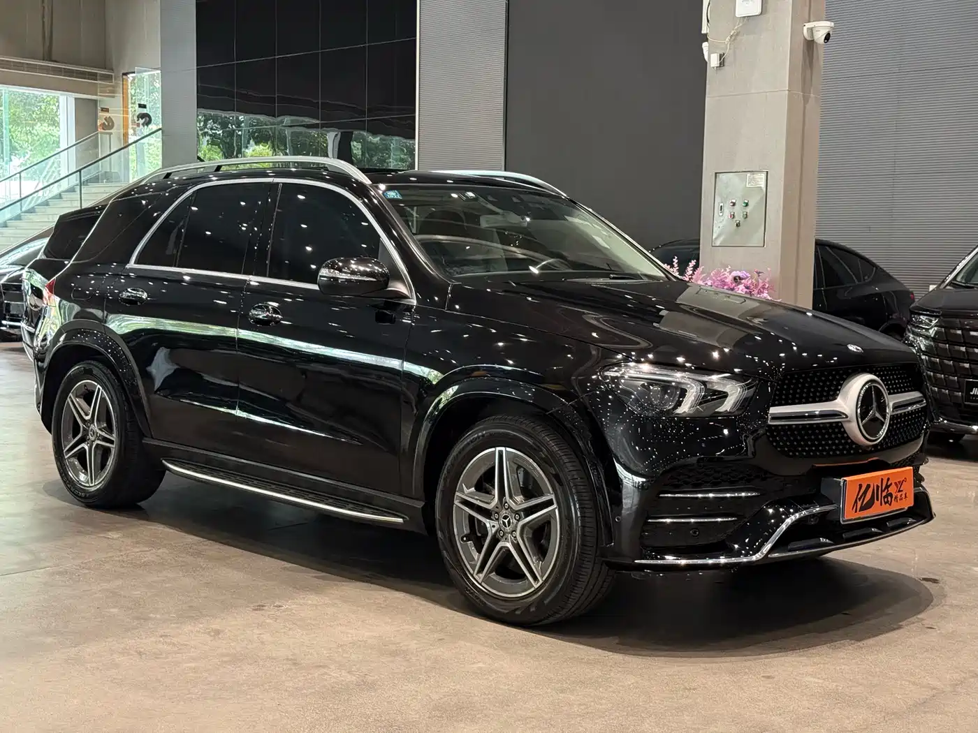 Mercedes-Benz GLE 2020 Facelift GLE 450 4MATIC Luxury фото 3