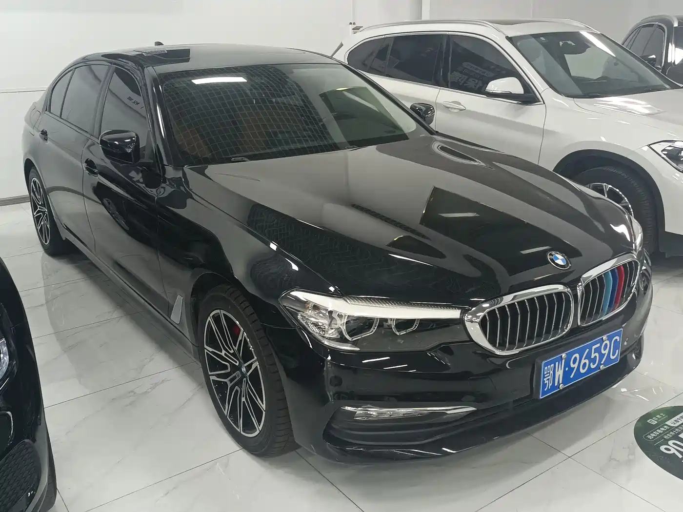 BMW 5 Series 2018 528Li Launch Special Edition фото 3