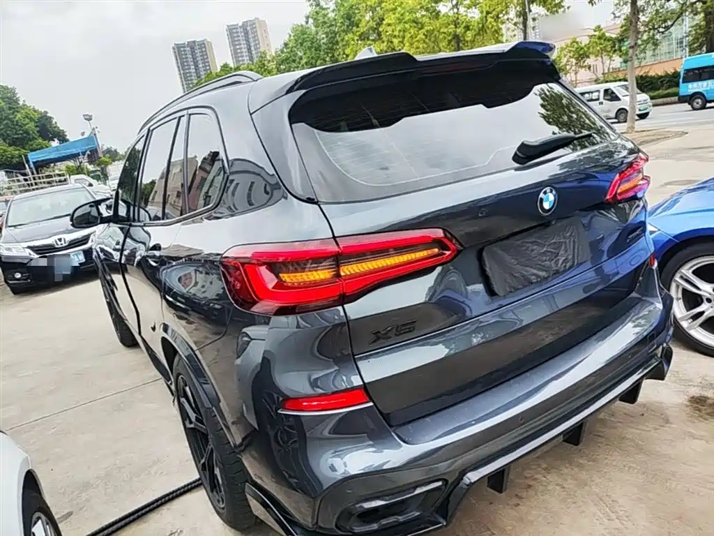 BMW X5 (Import) 2020 xDrive30i M Sport Package фото 5