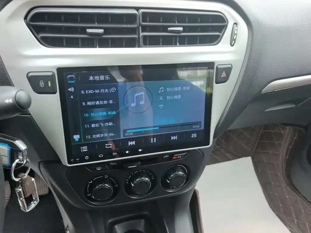 Peugeot 301 2017 2016 1.6L Manual Comfort Edition