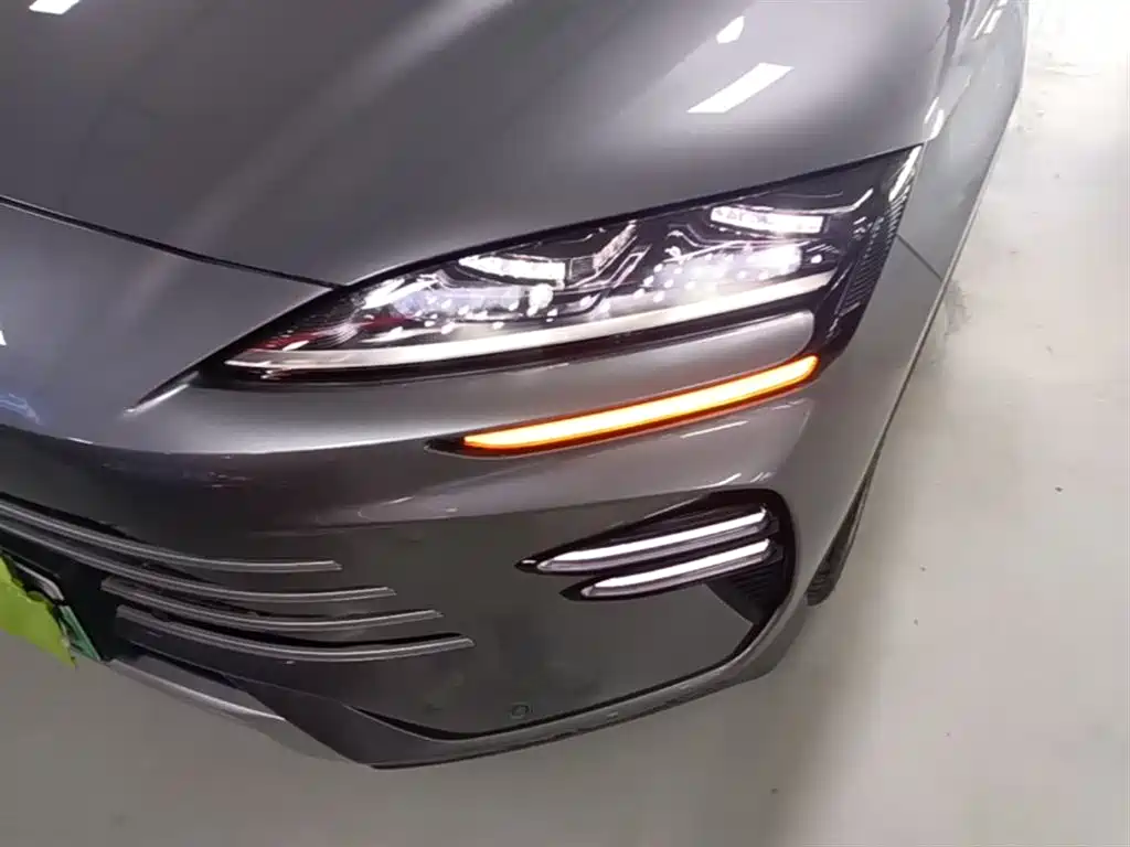 BYD Song PLUS PHEV 2023 Champion Edition DM-i 110KM Flagship PLUS фото 24