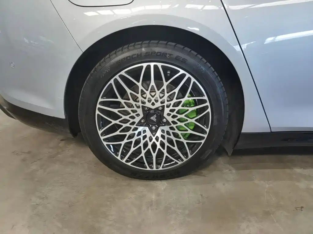 Nezha Auto Nezha S 2024 2022 Pure Electric 650km AWD Prestige Edition