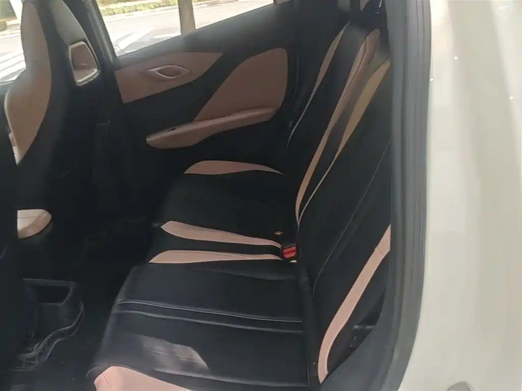 BYD Seagull 2024 Glory Edition 305km Freedom Edition фото 16