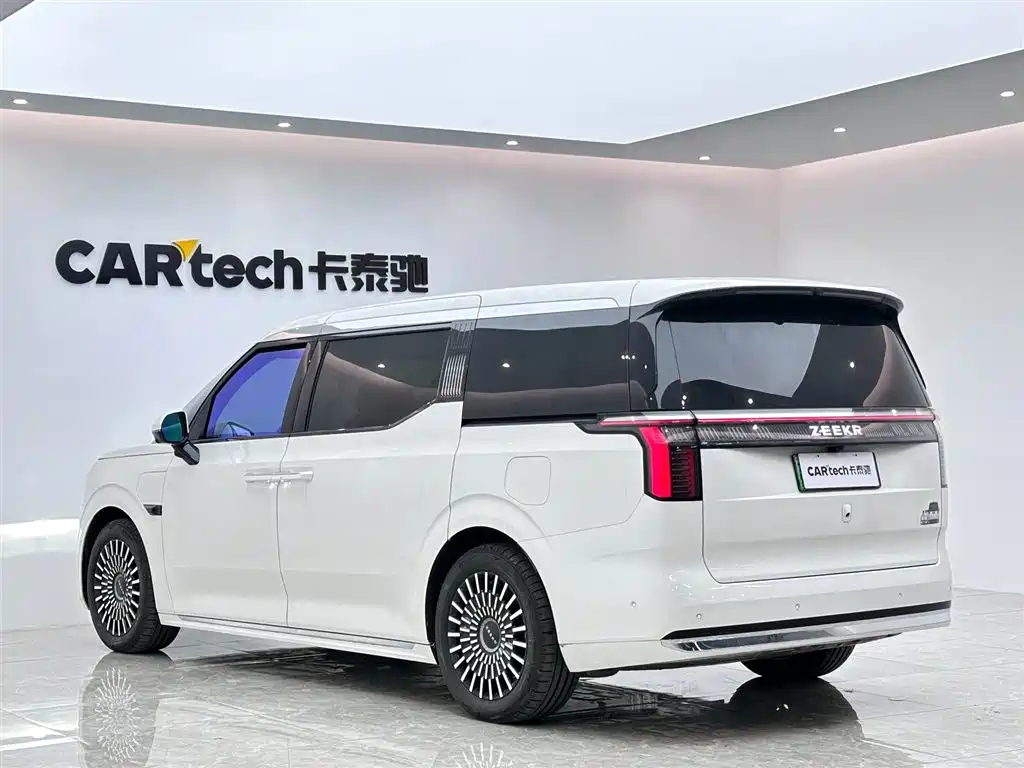 ZEEKR EXTREME KRYPTON 009