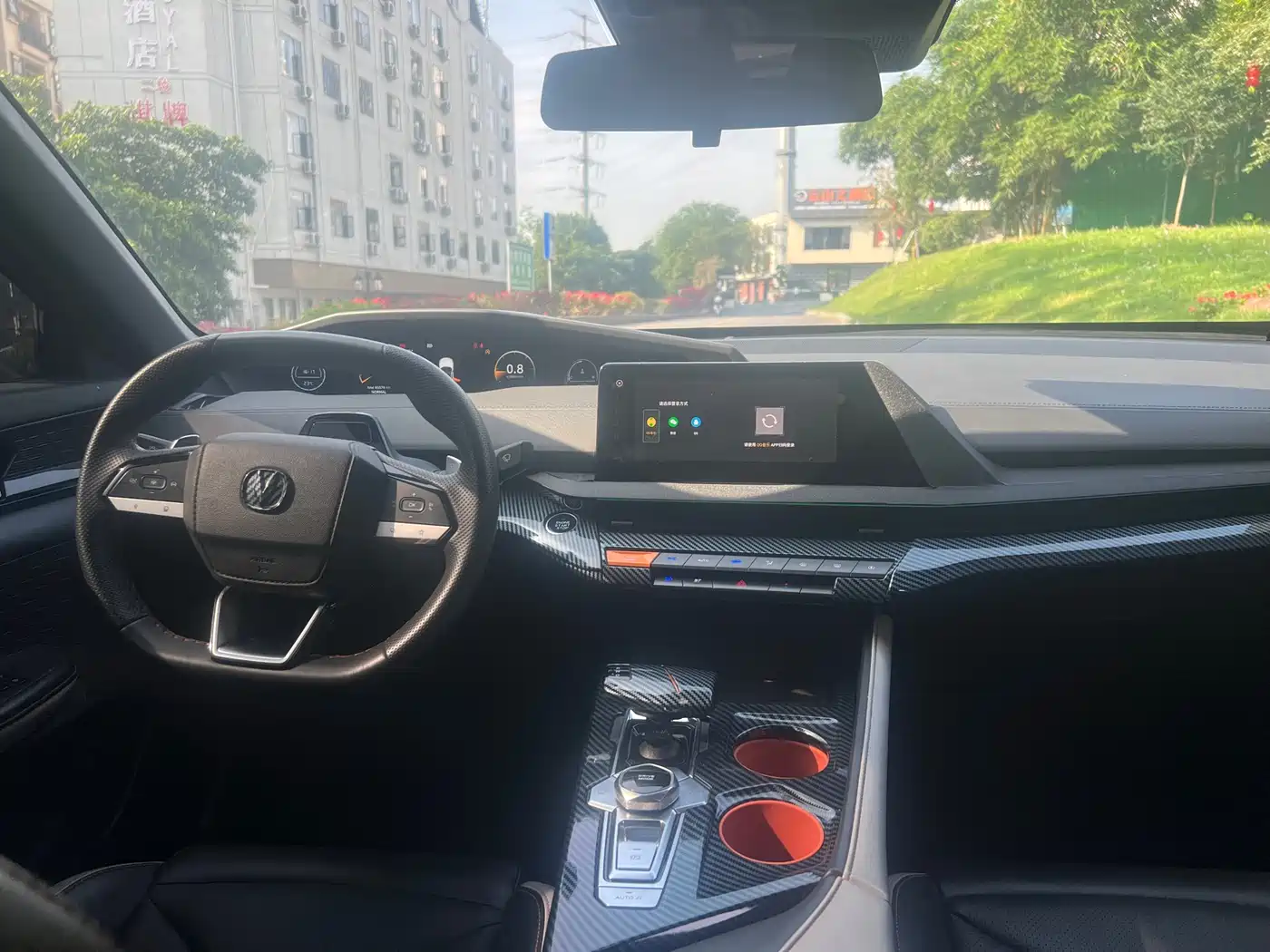 CHANGAN UNI-V