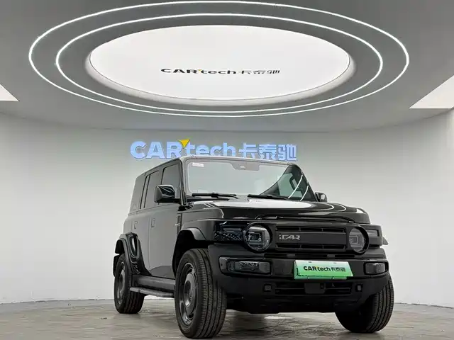iCAR V23 2025