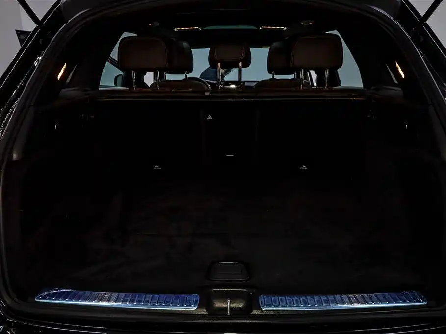 Mercedes-Benz GLC 2021 GLC 260 L 4MATIC Luxury фото 6