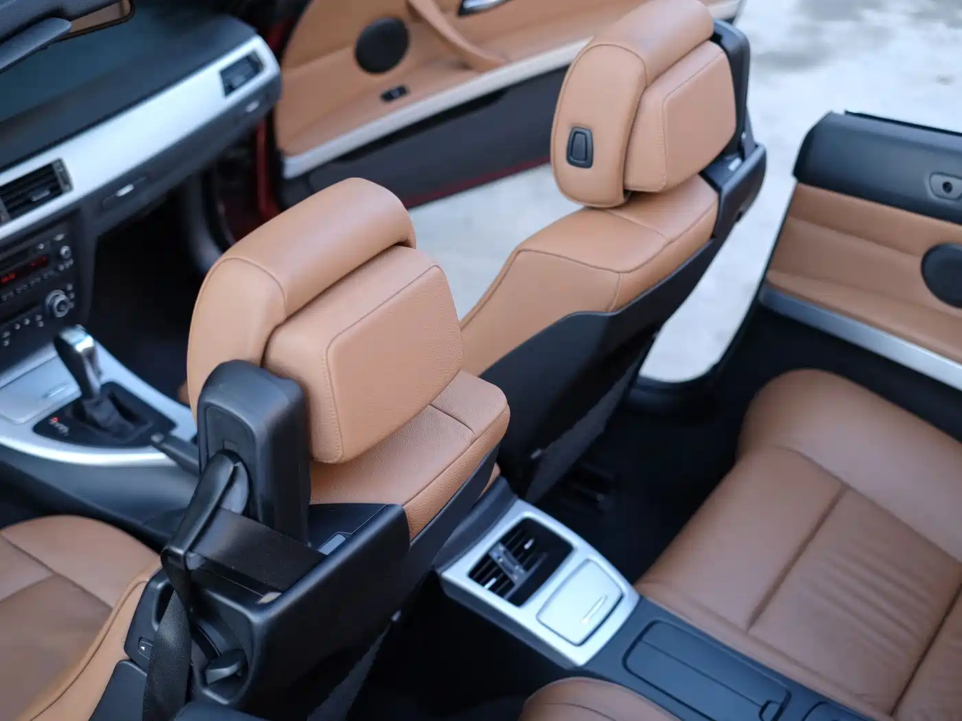 BMW 3 Series (Import) 2011 325i Convertible Coupe фото 34