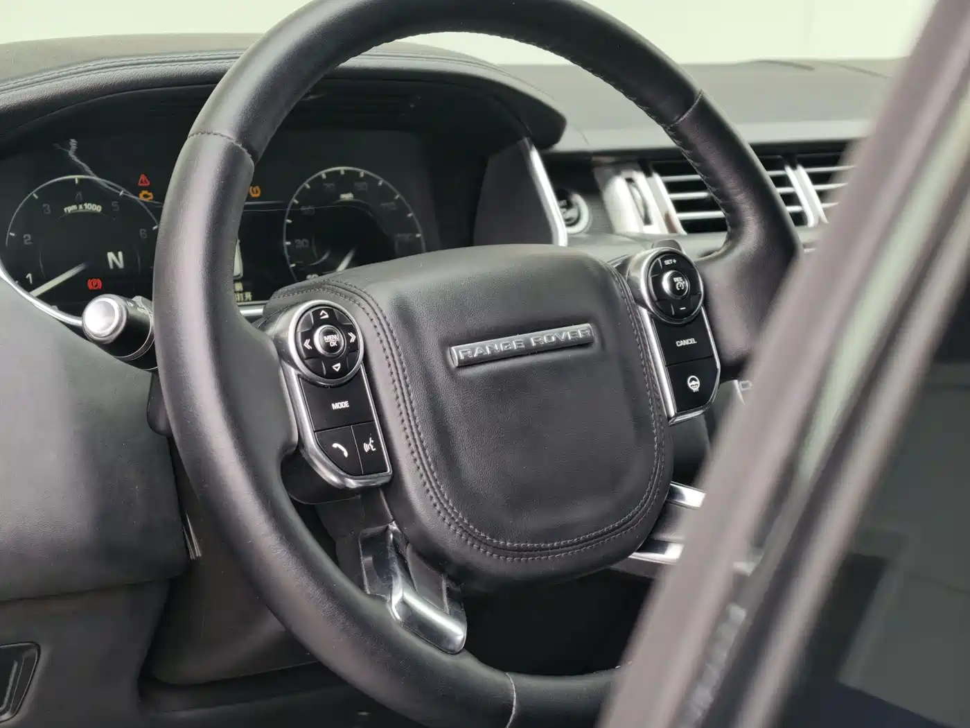 Land Rover Range Rover 2015 3.0 SC V6 Vogue фото 6