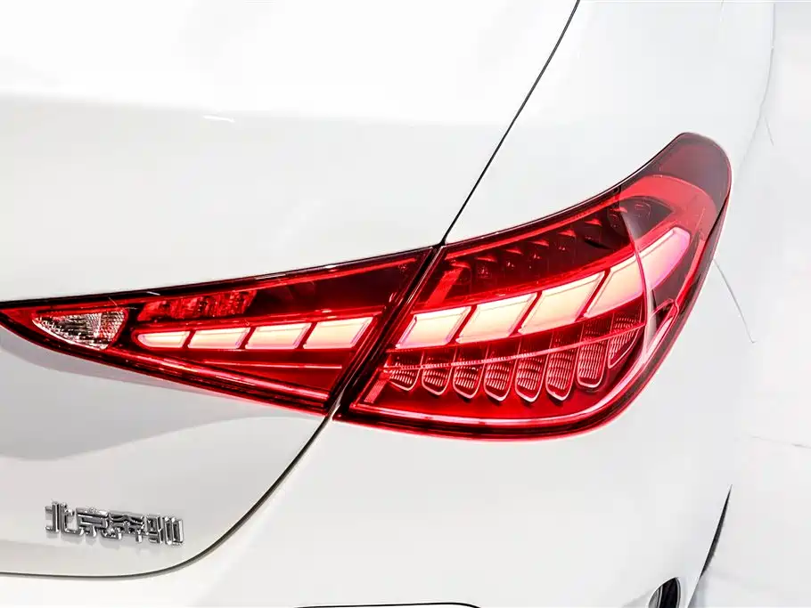 Mercedes-Benz C-Class New Energy 2024 Facelift C 350 eL фото 20