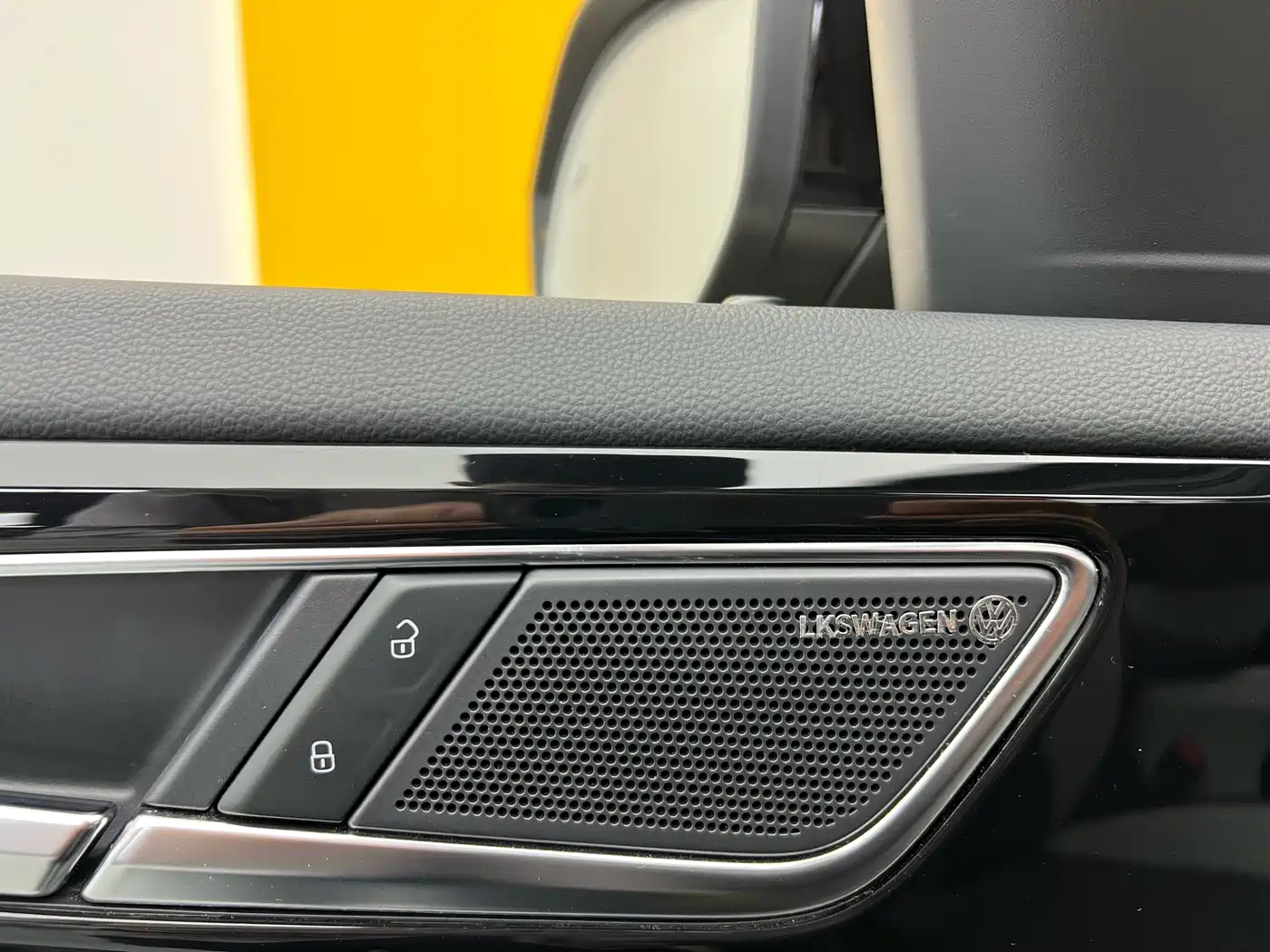 VOLKSWAGEN TOURANG