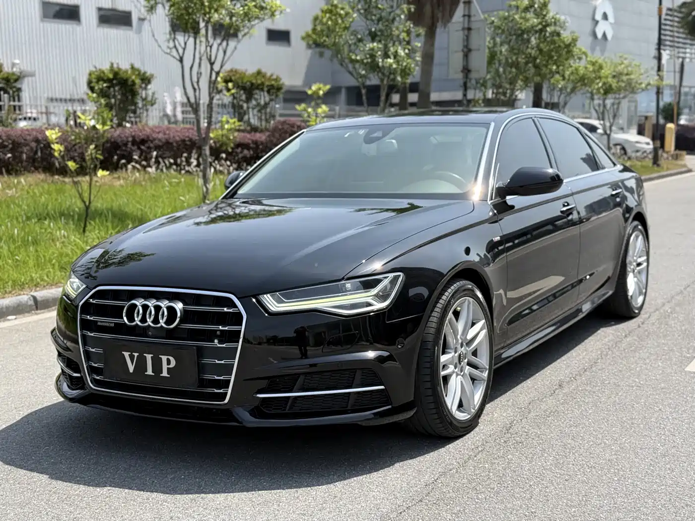 Audi A6L 2018 30th Anniversary 45 TFSI quattro Luxury