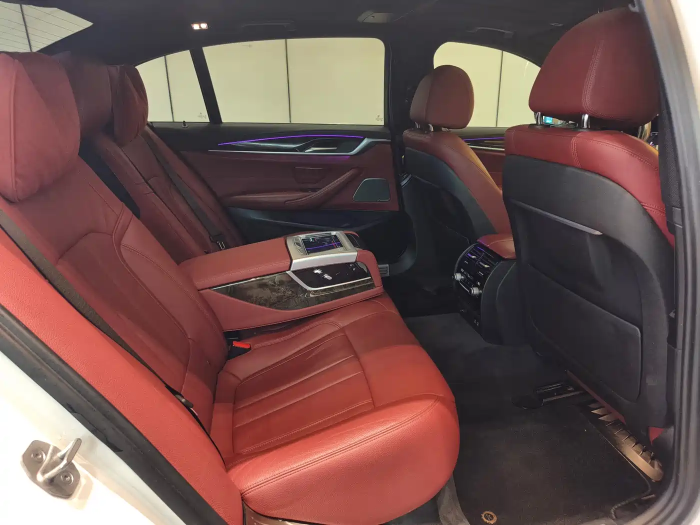 BMW 5 Series 2020 530Li Exclusive M Sport Package фото 9