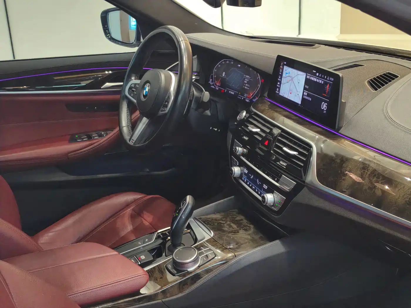 BMW 5 Series 2020 530Li Exclusive M Sport Package фото 11