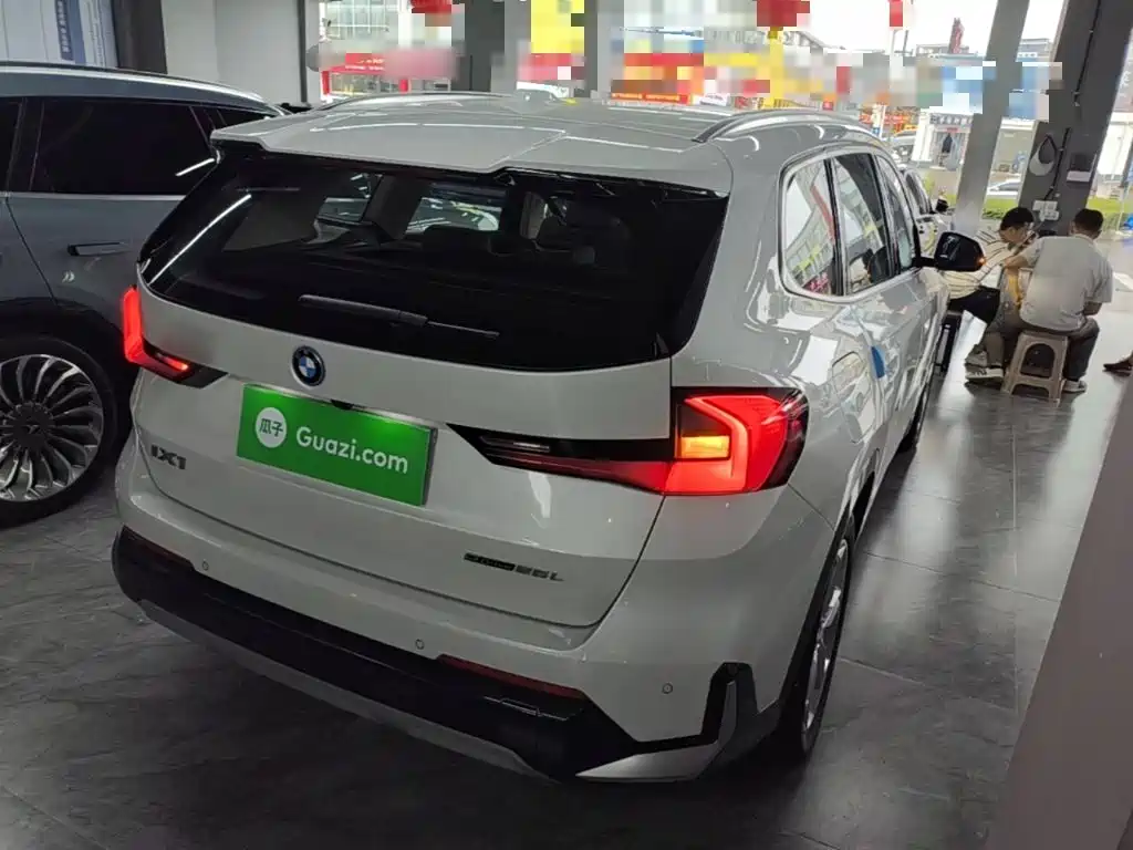 BMW iX1 2025 2023 eDrive25L X Design Package