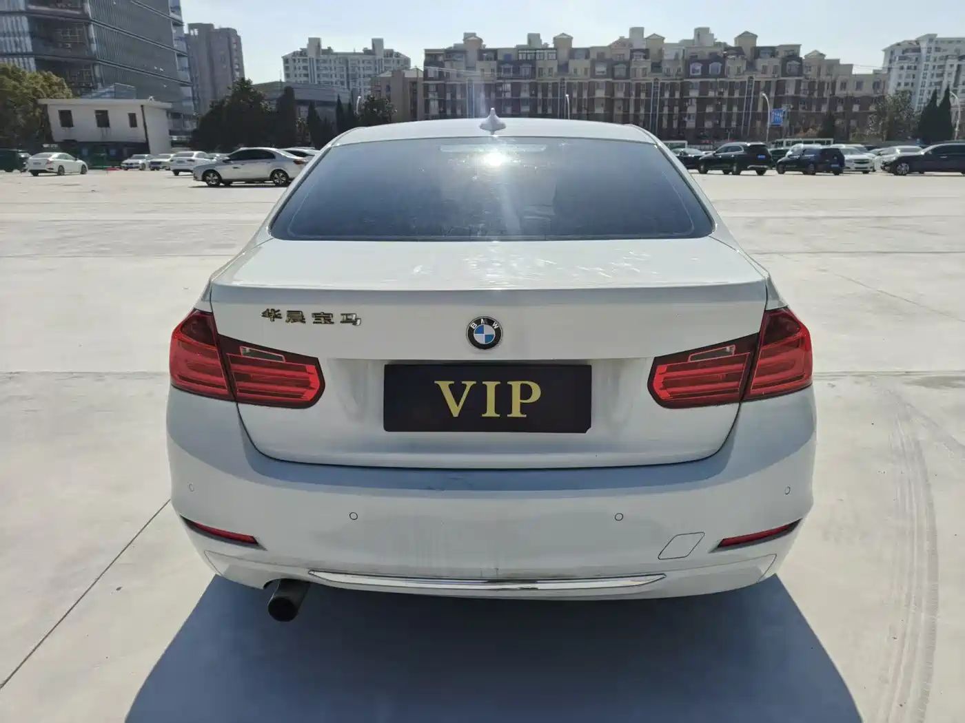 BMW 3 Series 2015 316i Sport Design Package фото 9