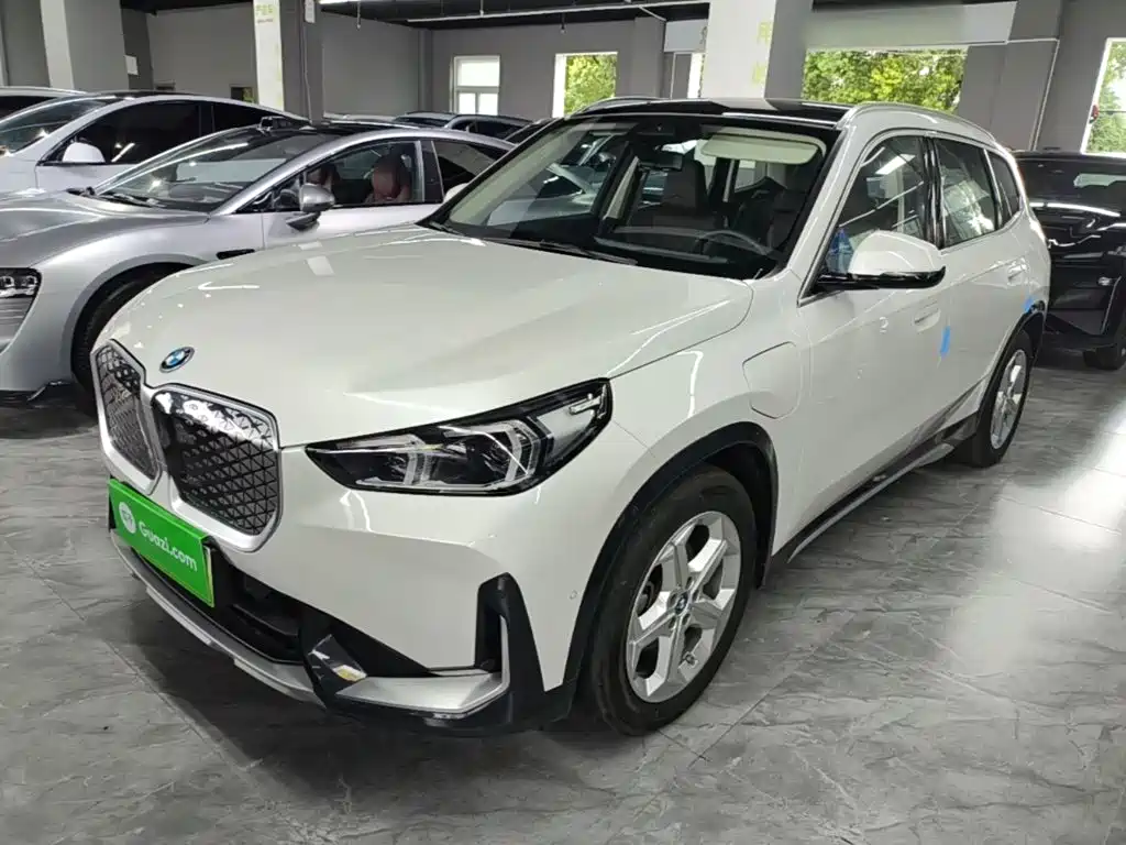 BMW iX1 2025 2023 eDrive25L X Design Package