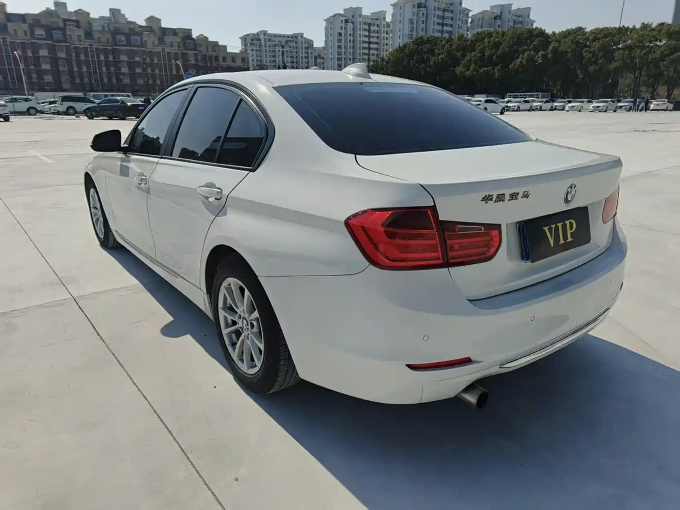 BMW 3 Series 2015 316i Sport Design Package фото 7