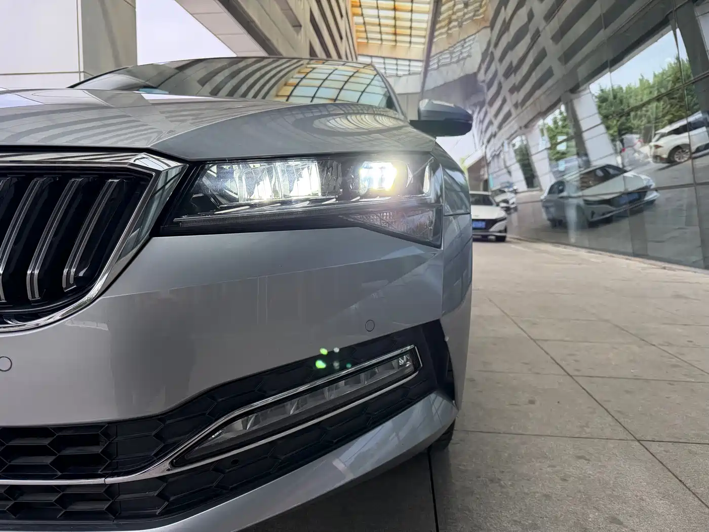 Škoda Superb 2019 Facelift TSI330 DSG Comfort фото 35