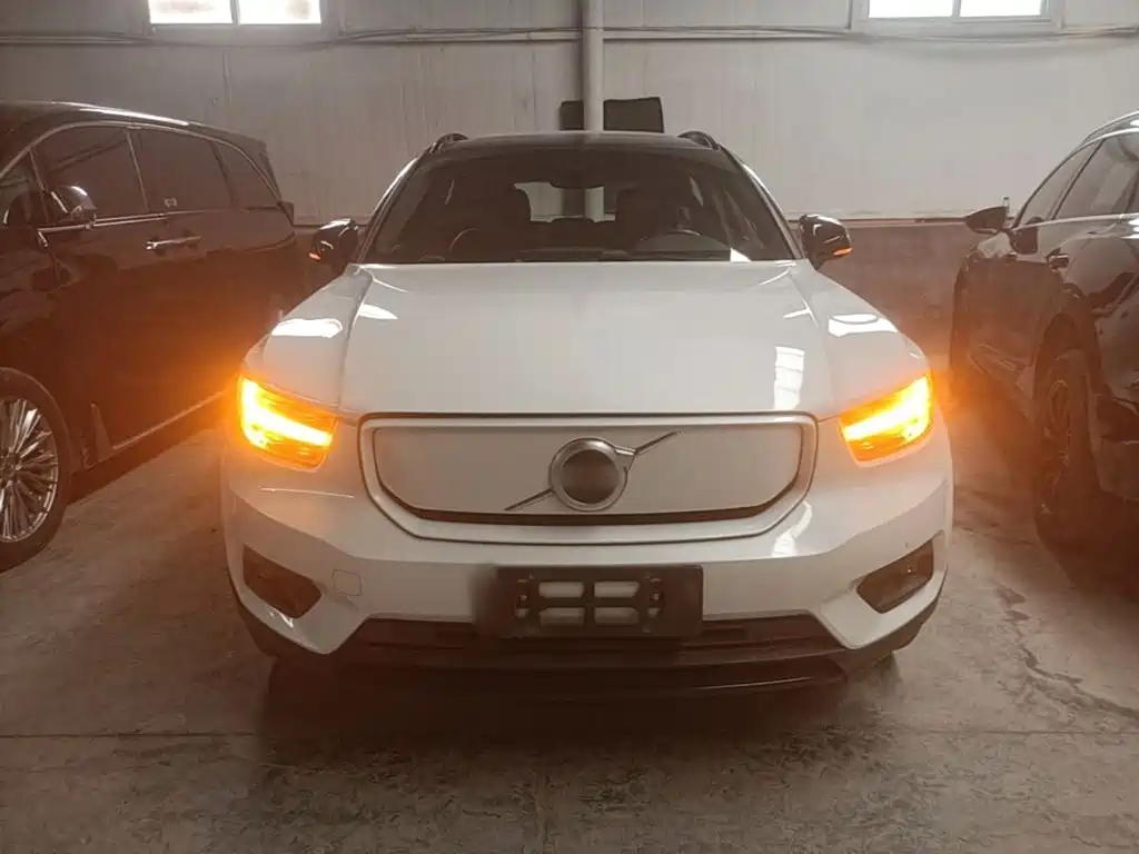 Volvo XC40 New Energy 2021 2021 P8 EV AWD Elegant Sport