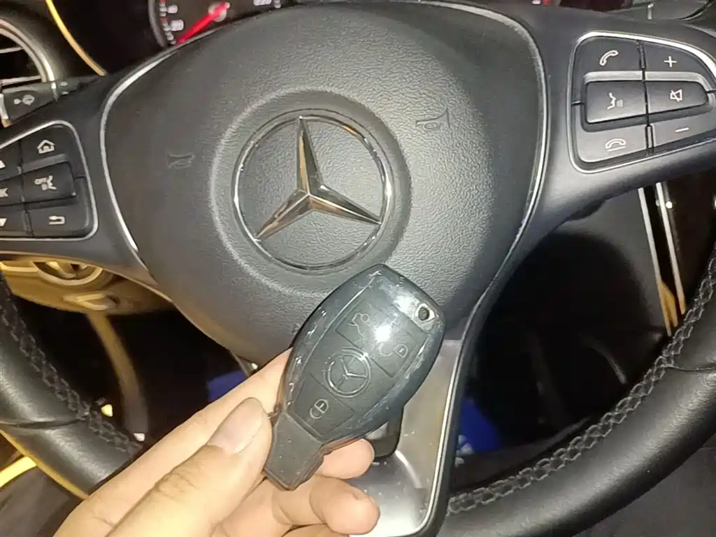 Mercedes-Benz GLC 2019 Facelift GLC 260 L 4MATIC Luxury фото 9