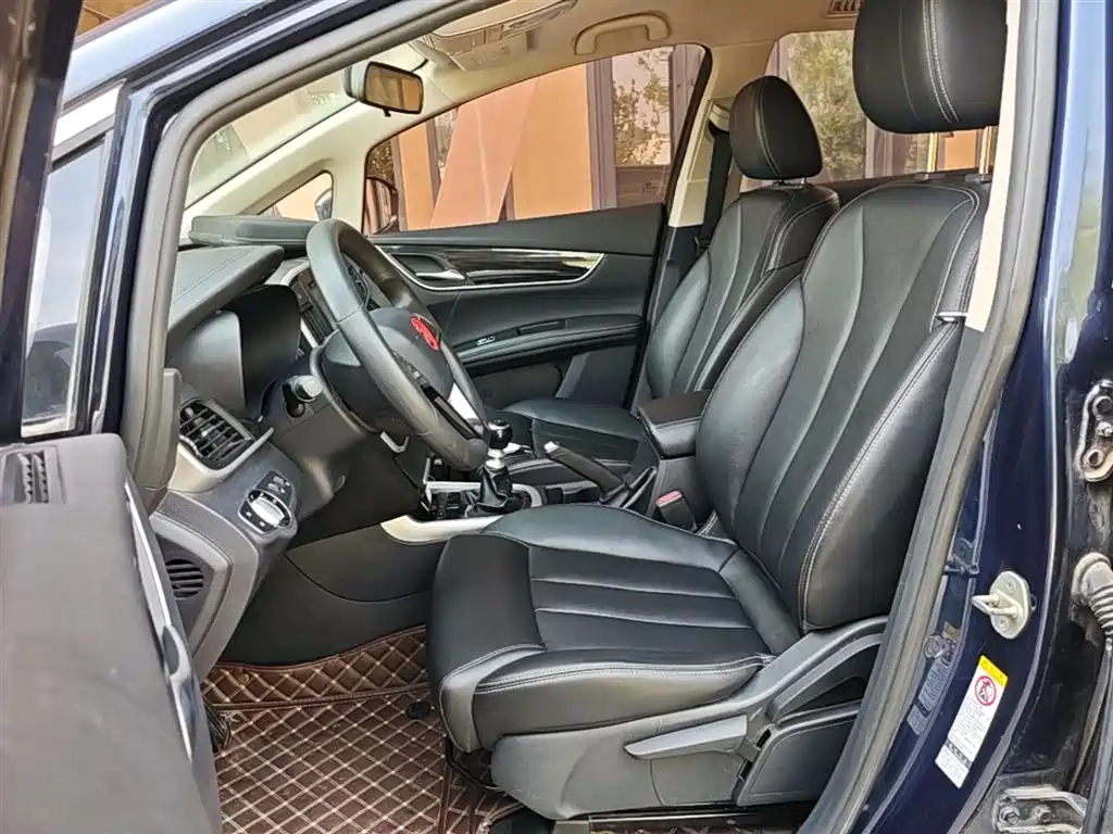 BYD Song MAX 2017 1.5T Manual Smart Luxury 7-Seater фото 15