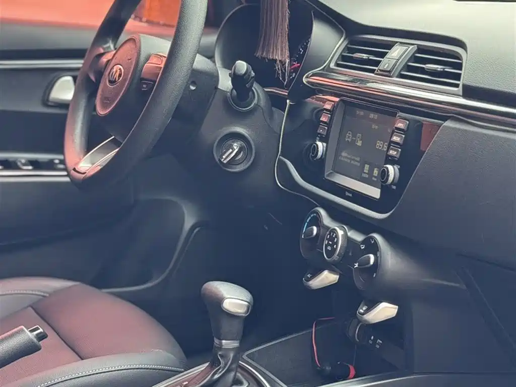 Kia K2 2017 Sedan 1.4L AT 15th Anniversary Special Edition GLS фото 13