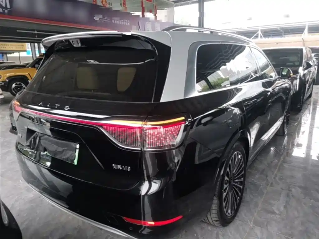 AITO Wenjie AITO M9 2025 Extended Range Ultra 52kWh 6-Seater фото 5