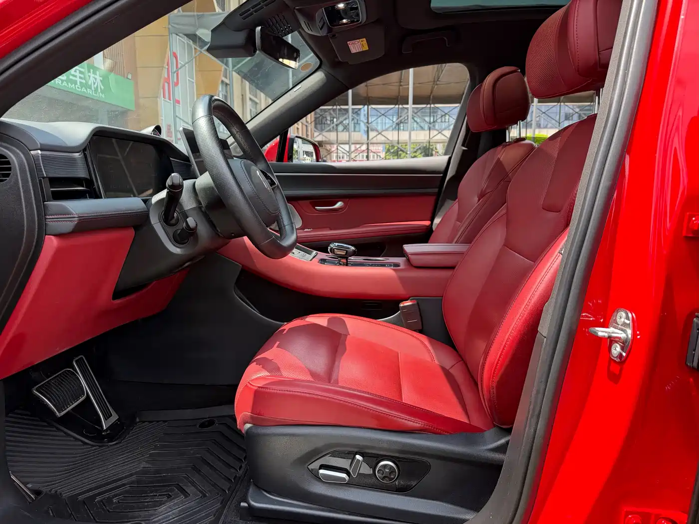 AITO Wenjie AITO M5 2024 Extended Range Max RS AWD Advanced Smart Driving Edition фото 5