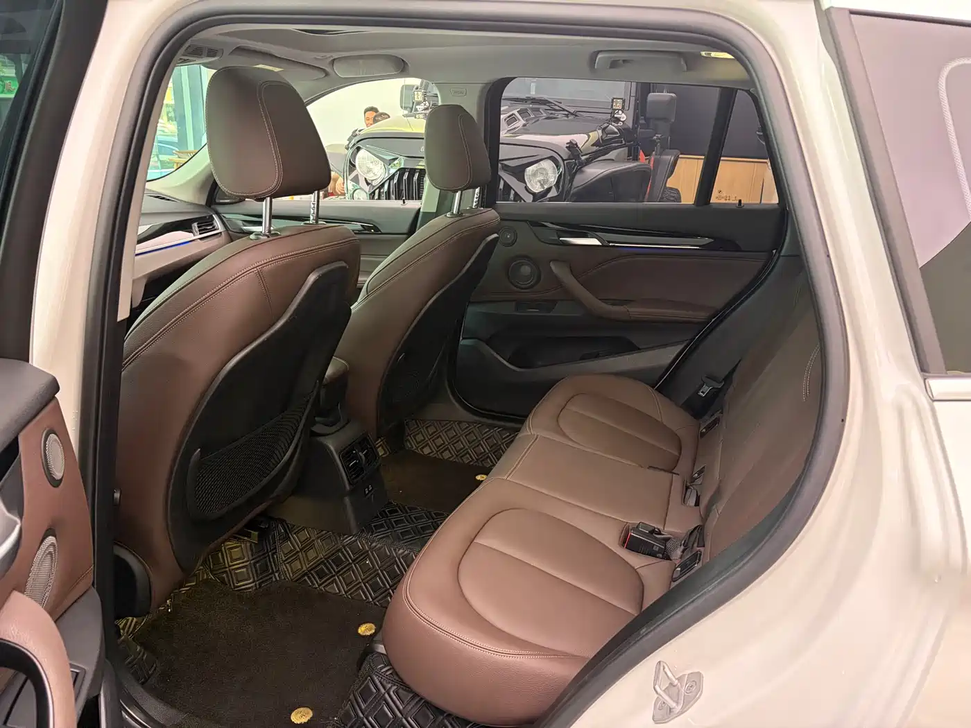 BMW X1 2022 sDrive25Li Leading фото 5