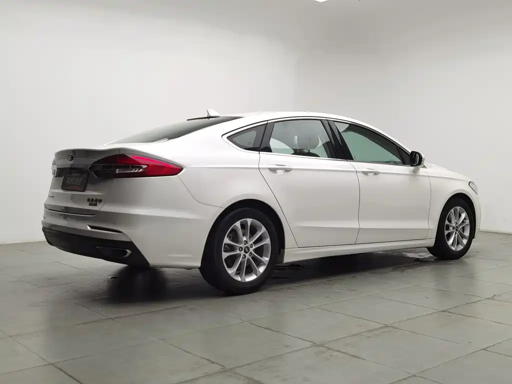 Ford Mondeo, миниатюра 2