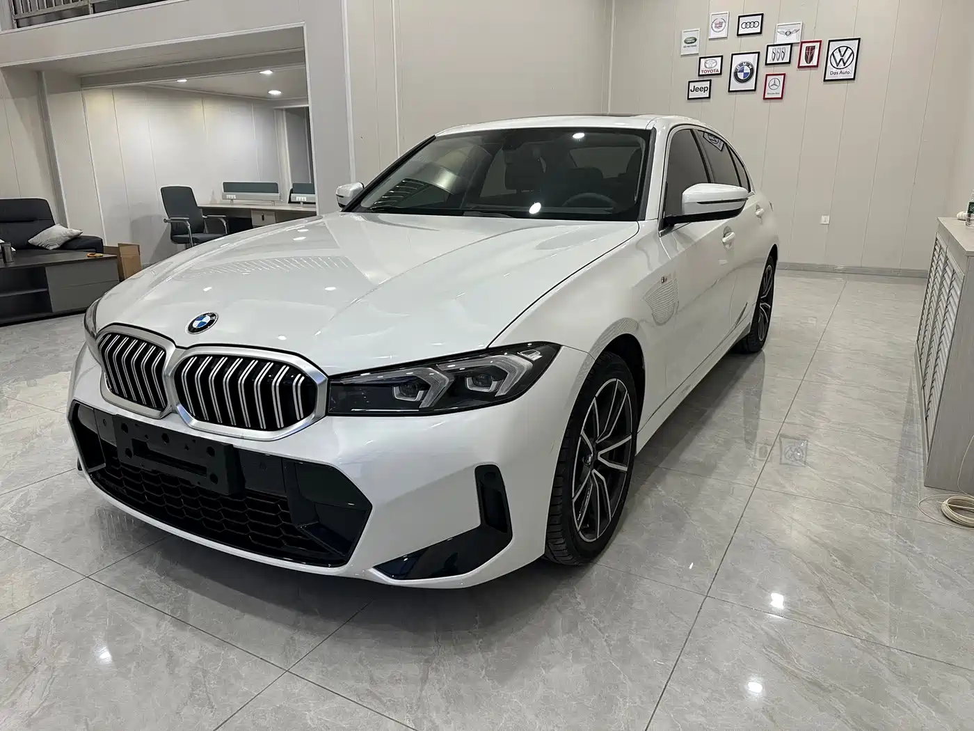 BMW 3 Series 2023 320Li M Sport Package