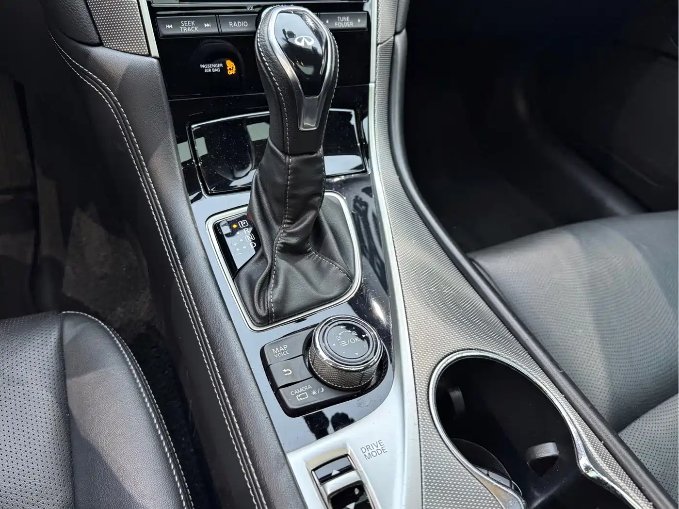 Infiniti Q50L 2020 2018 2.0T Premium Edition (China VI)