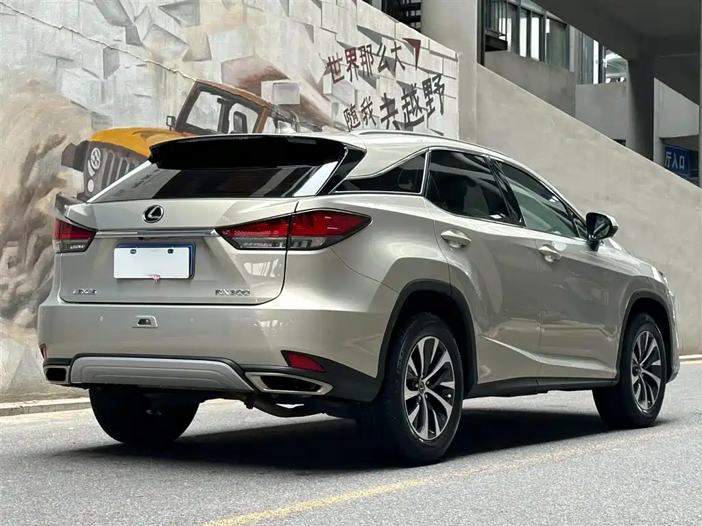 LEXUS RX