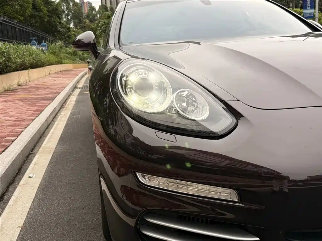 Porsche Panamera 2014 Panamera Executive 3.0T фото 5