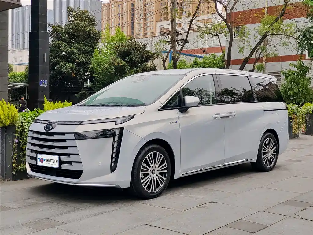 GAC TRUMPCHI E8 NEW ENERGY