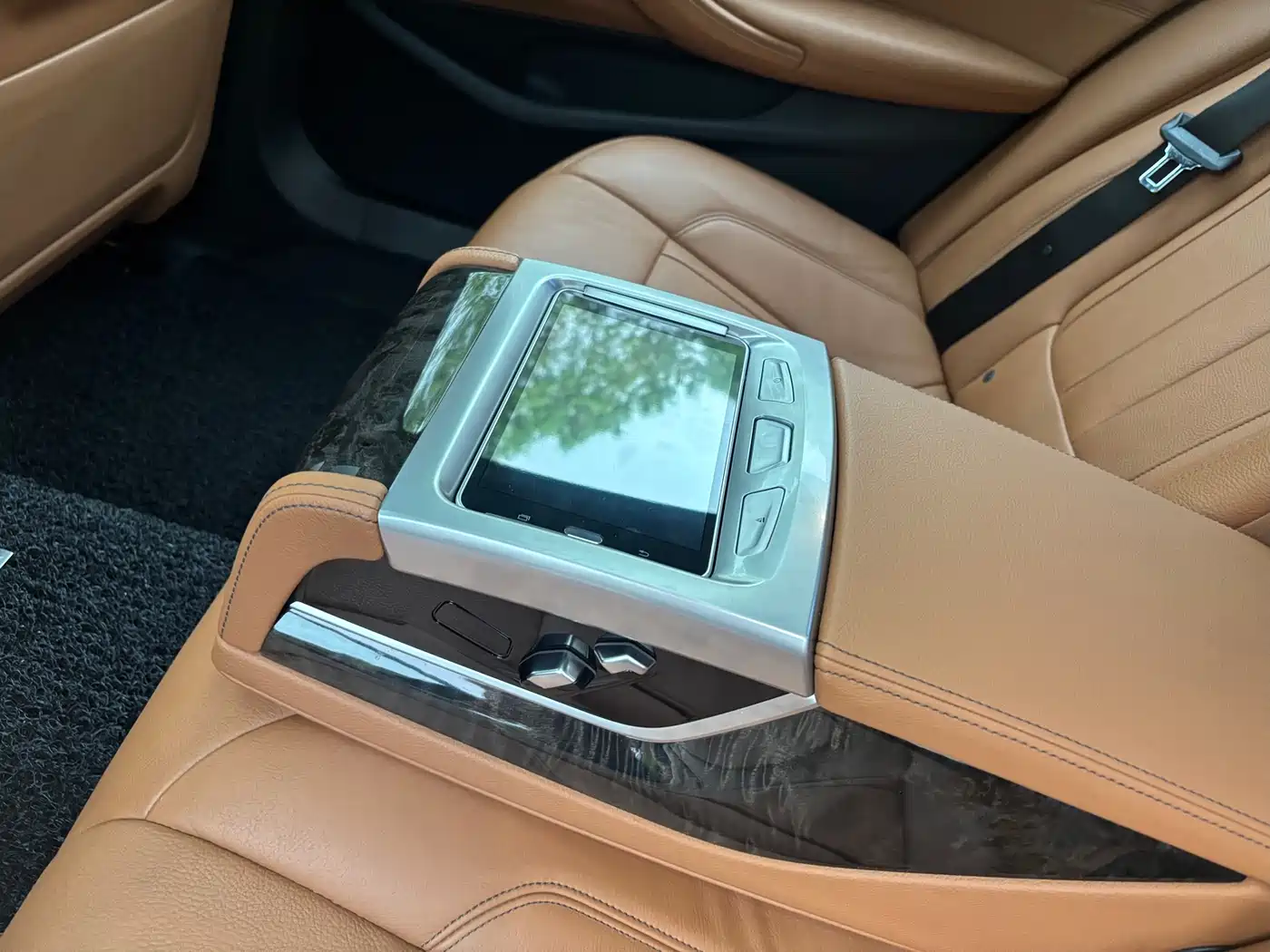 BMW 5 Series 2018 Facelift 530Li Exclusive M Sport Package фото 10