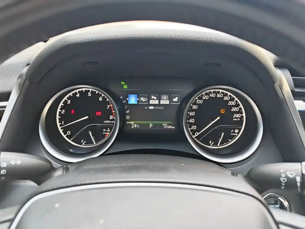 Toyota Camry 2018 2.5G Luxury Edition фото 12