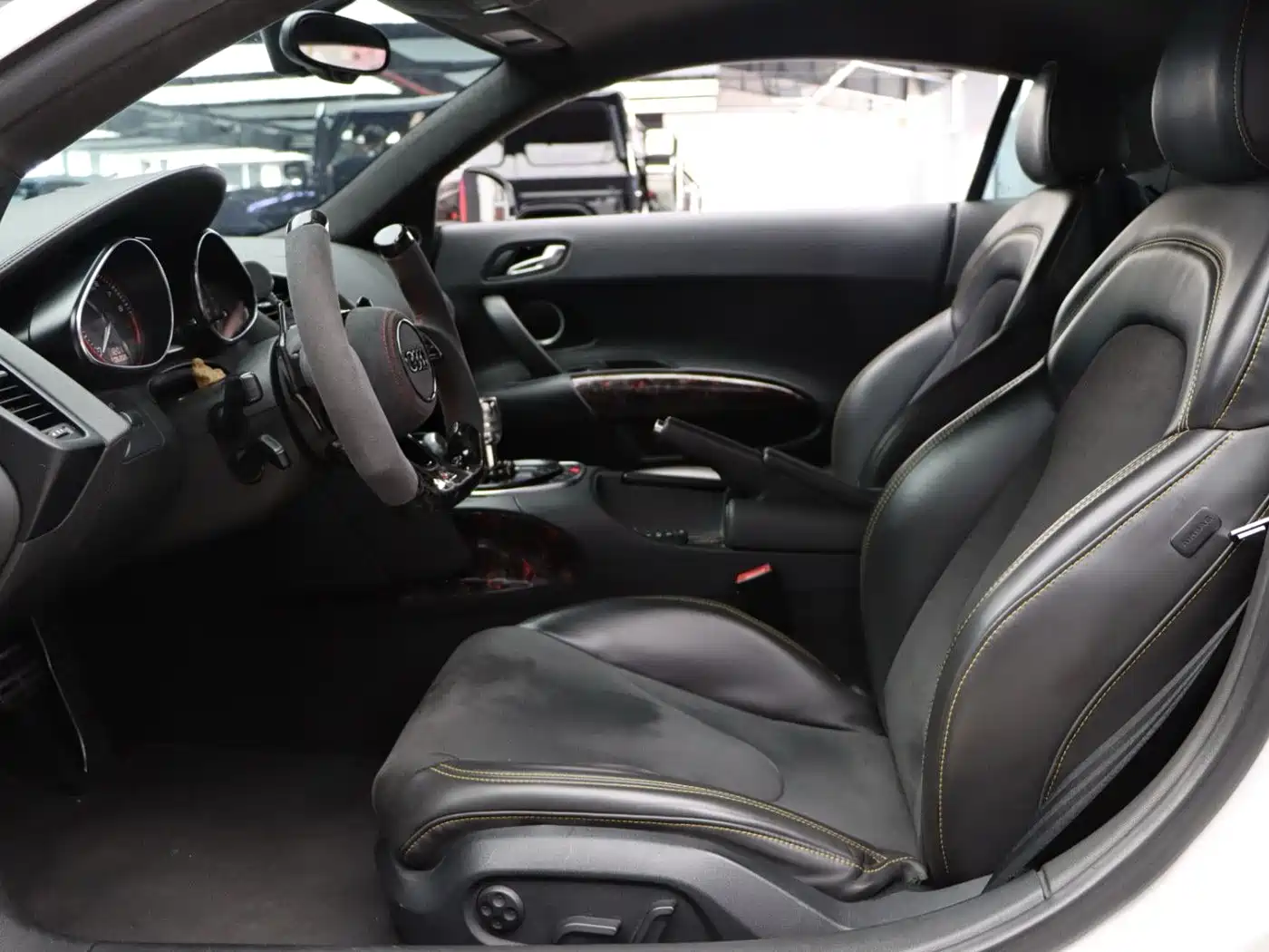 Audi R8 2011 2012 5.2 FSI quattro Limited Edition