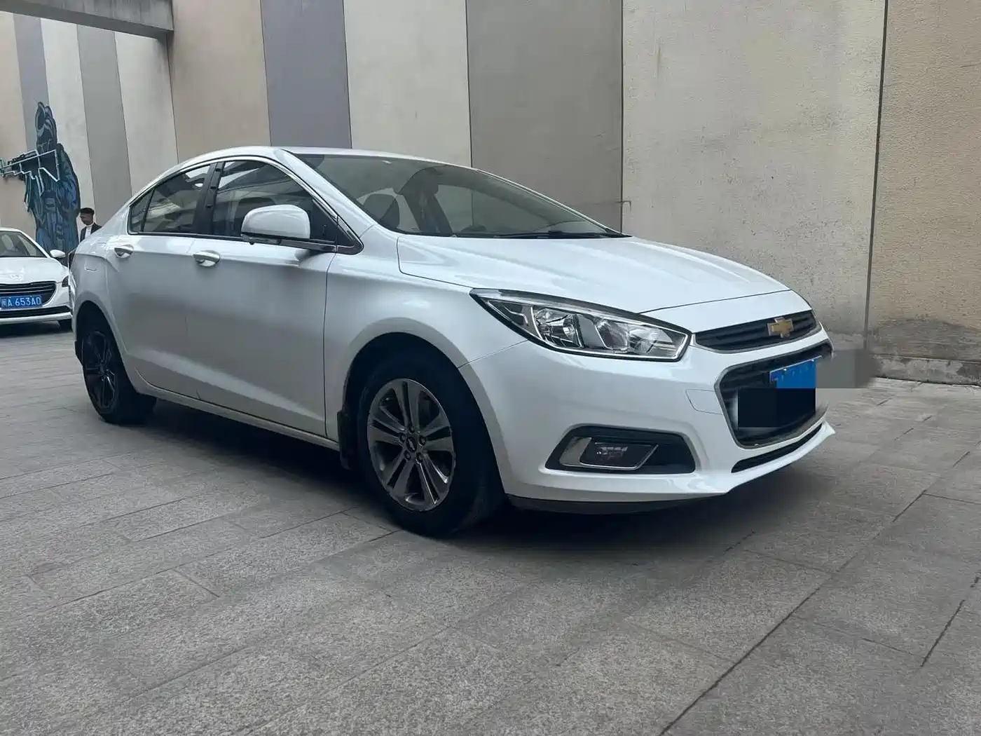 Chevrolet Cruze 2015 1.4T DCG Flagship фото 2