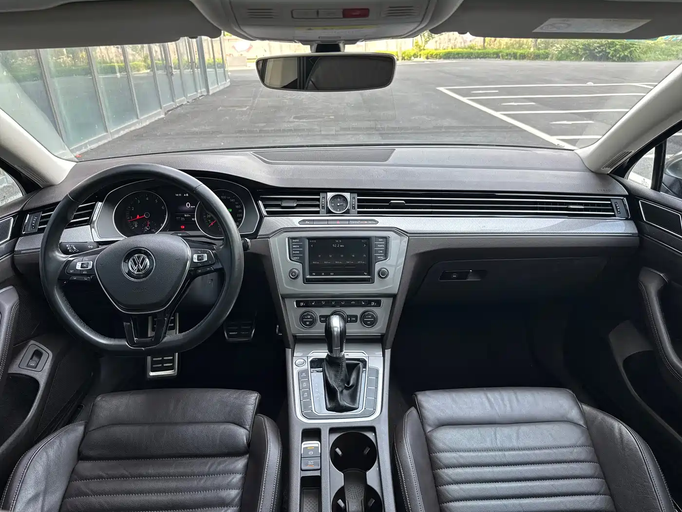 Volkswagen Weilan 2016 380TSI 4WD Explorer Edition фото 11